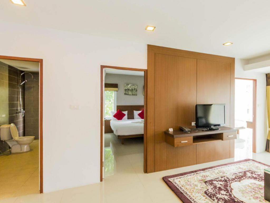 Baan Lukkan Patong Resort Phuket Exterior photo