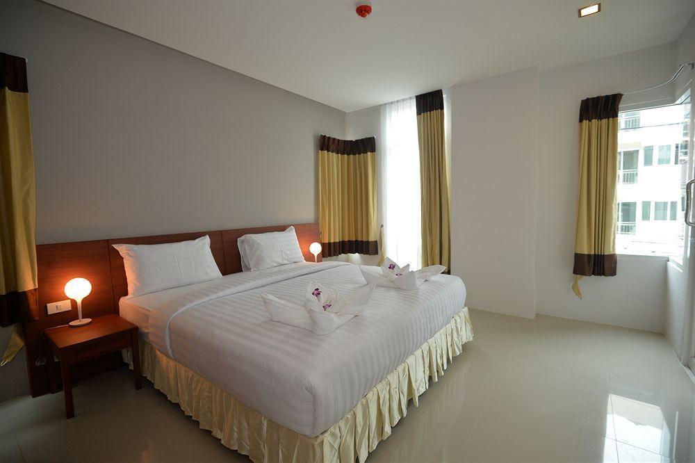 Baan Lukkan Patong Resort Phuket Exterior photo
