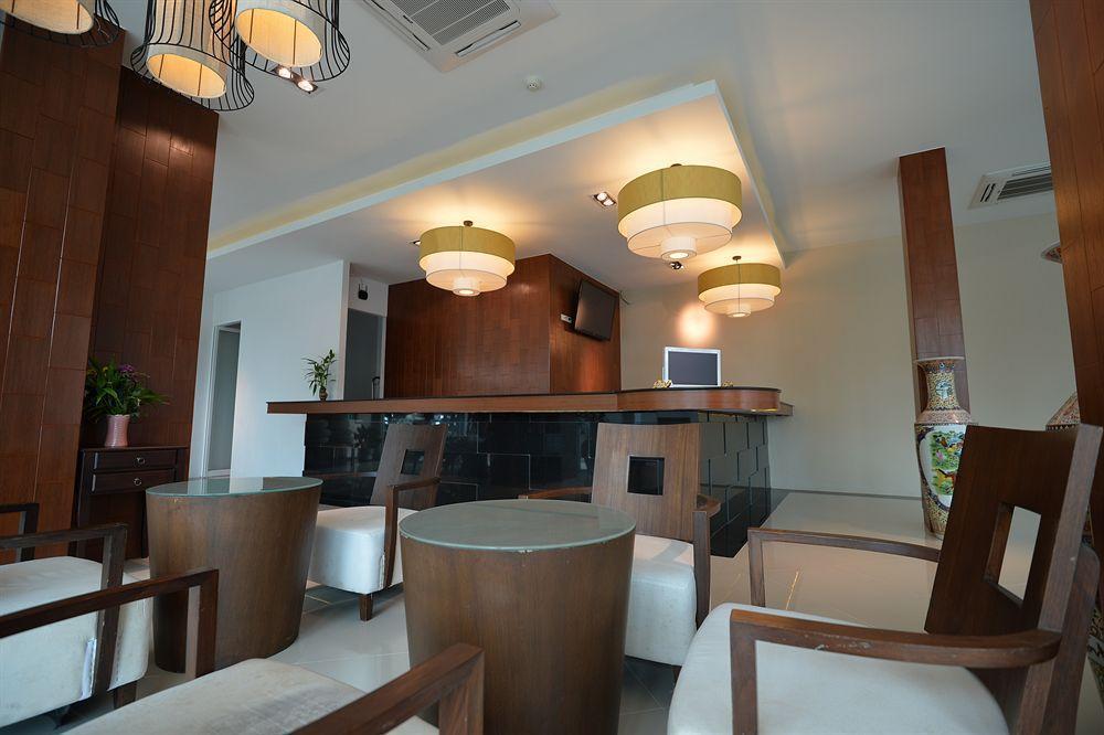 Baan Lukkan Patong Resort Phuket Exterior photo
