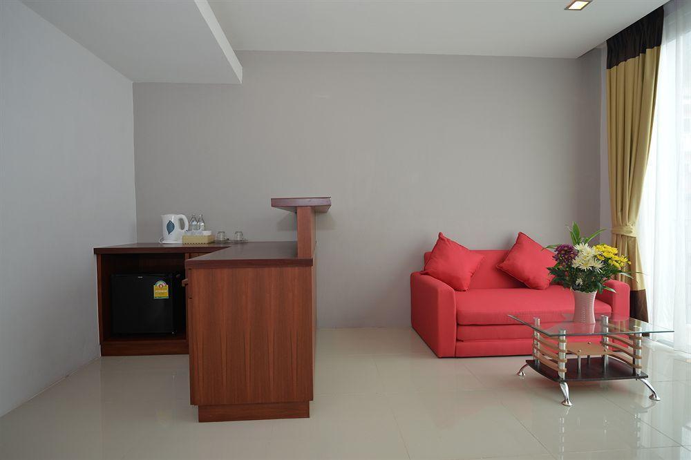 Baan Lukkan Patong Resort Phuket Exterior photo