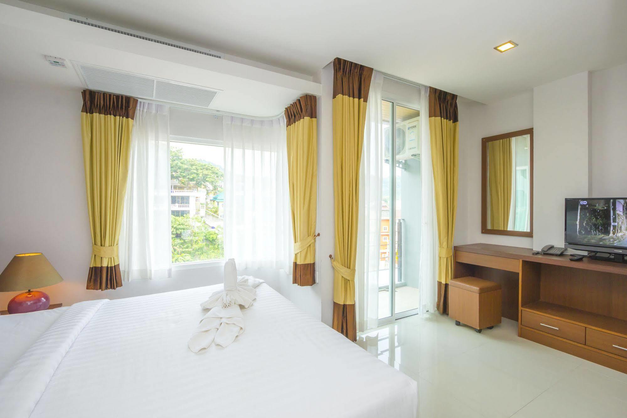 Baan Lukkan Patong Resort Phuket Exterior photo