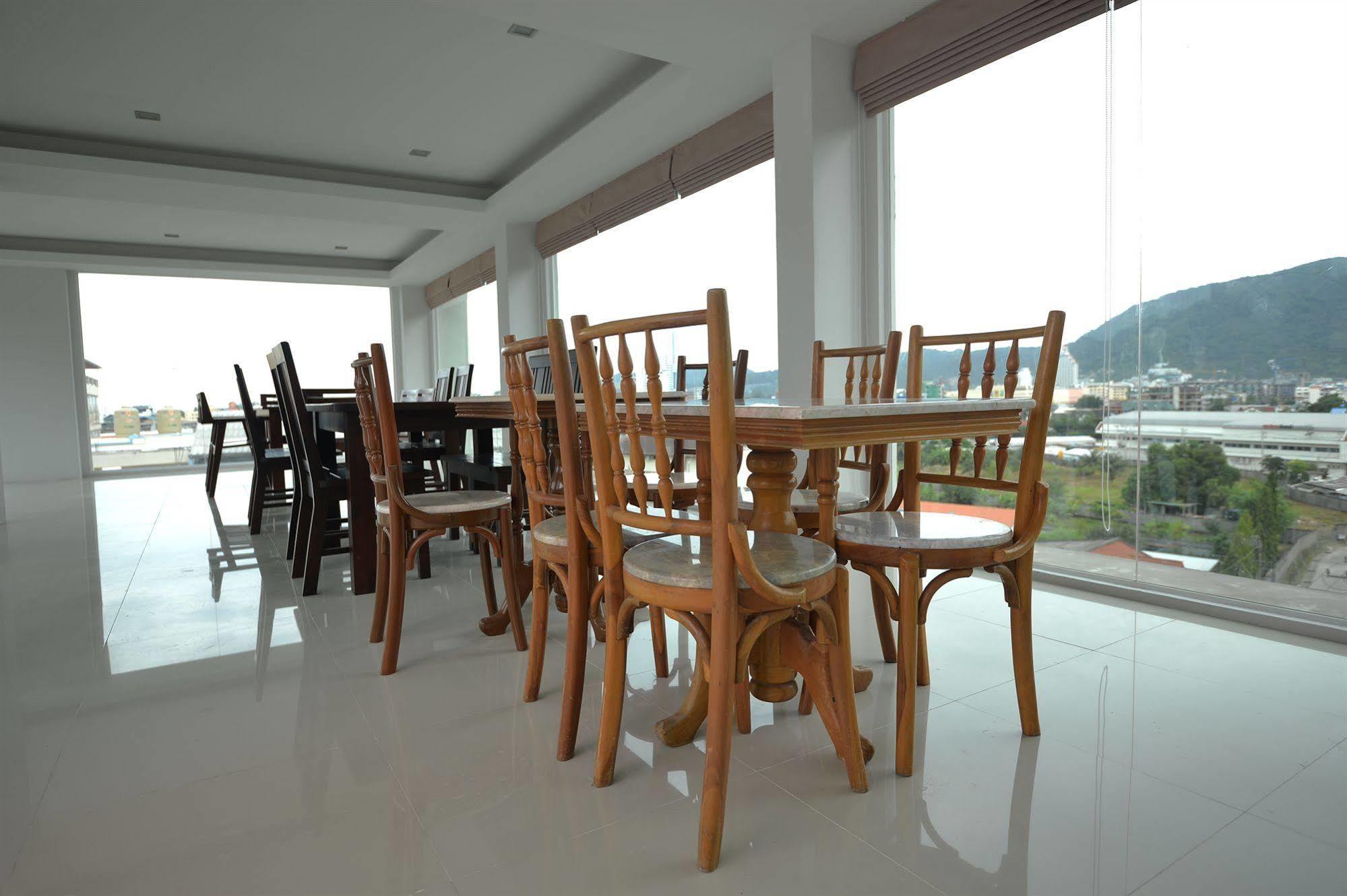 Baan Lukkan Patong Resort Phuket Exterior photo